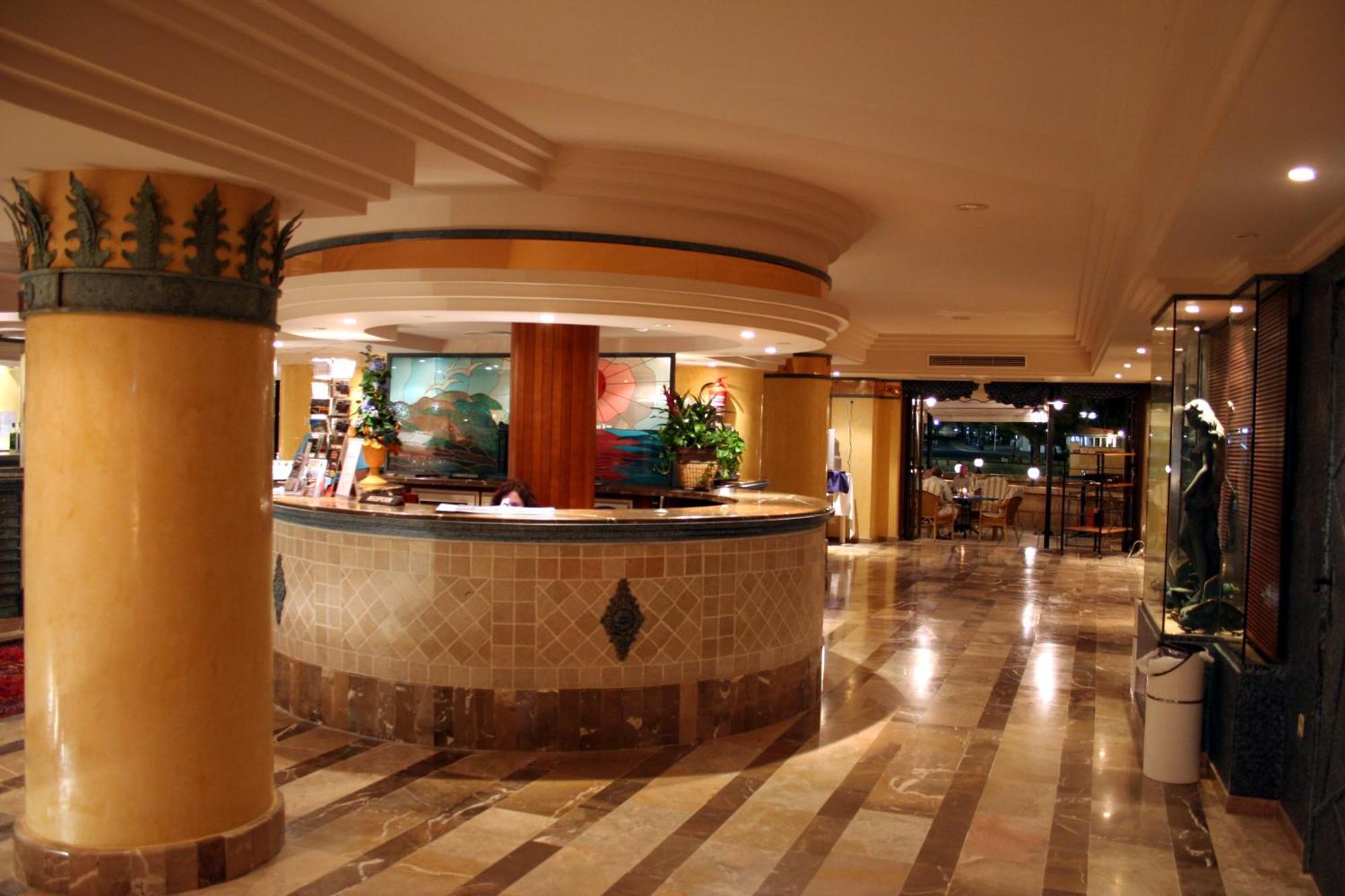Mix Peymar Hotel Сийот Екстериор снимка