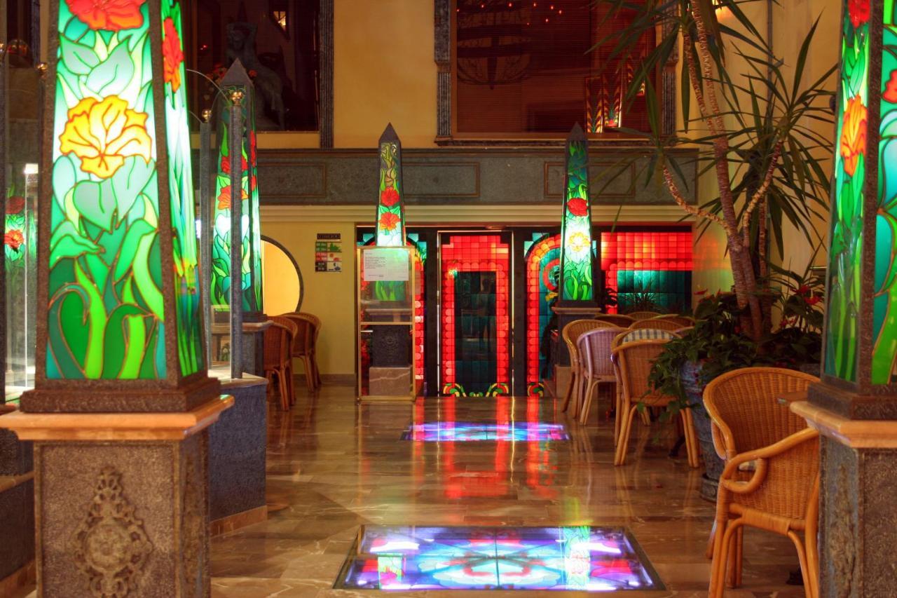 Mix Peymar Hotel Сийот Екстериор снимка